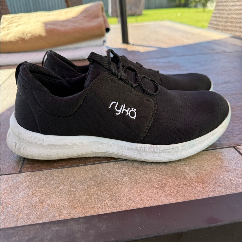 RYKA RENEW RECOVERY sneaker, black-and-white excellent condition size 11 - Picture 4 of 11
